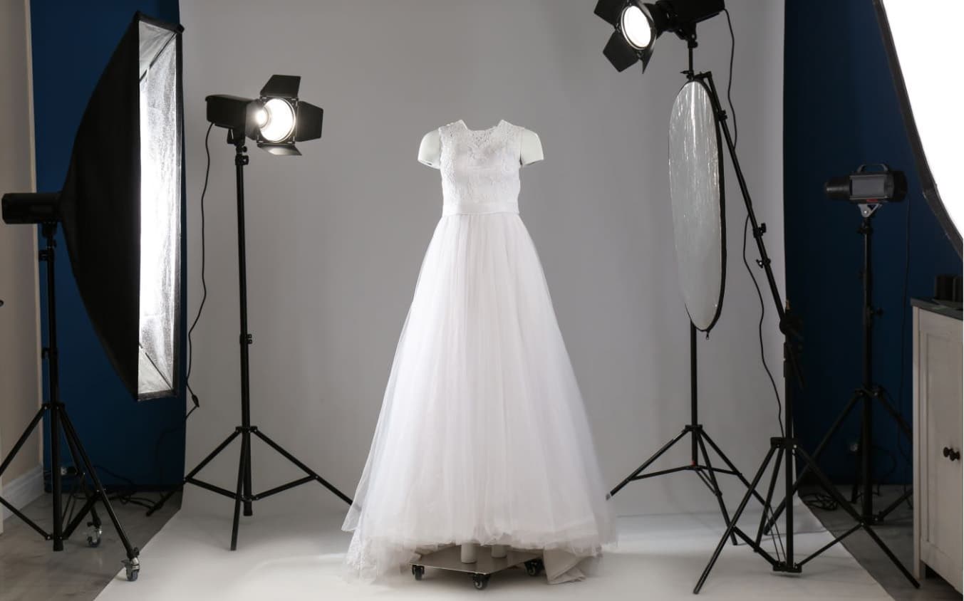 How Ghost Mannequin Photography Can Help Boost Your Clothing Brand's