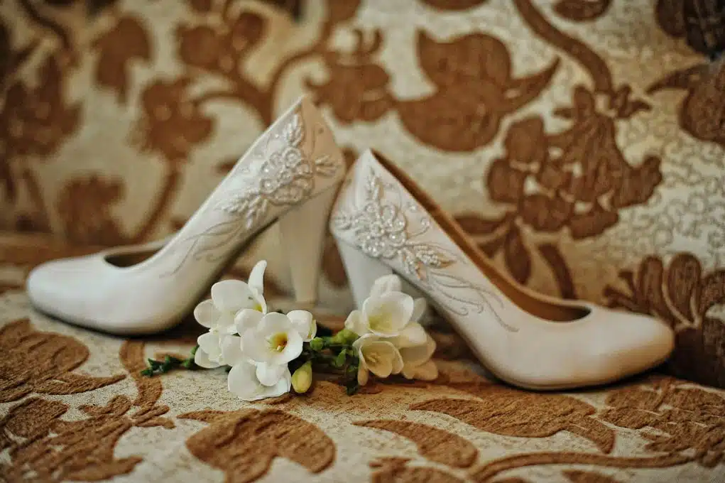 Shoe Photography Ideas Sneakers Photoshoot Ideas Shoe Photographers Best Shoes for Photographers Shoe Product Photography